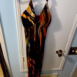 En focus studios size 12 maxi dress and shades of brown, red and orange